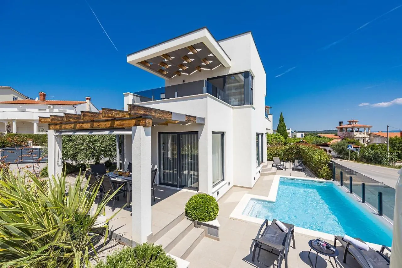 Val Di Bora Villa Liznjan