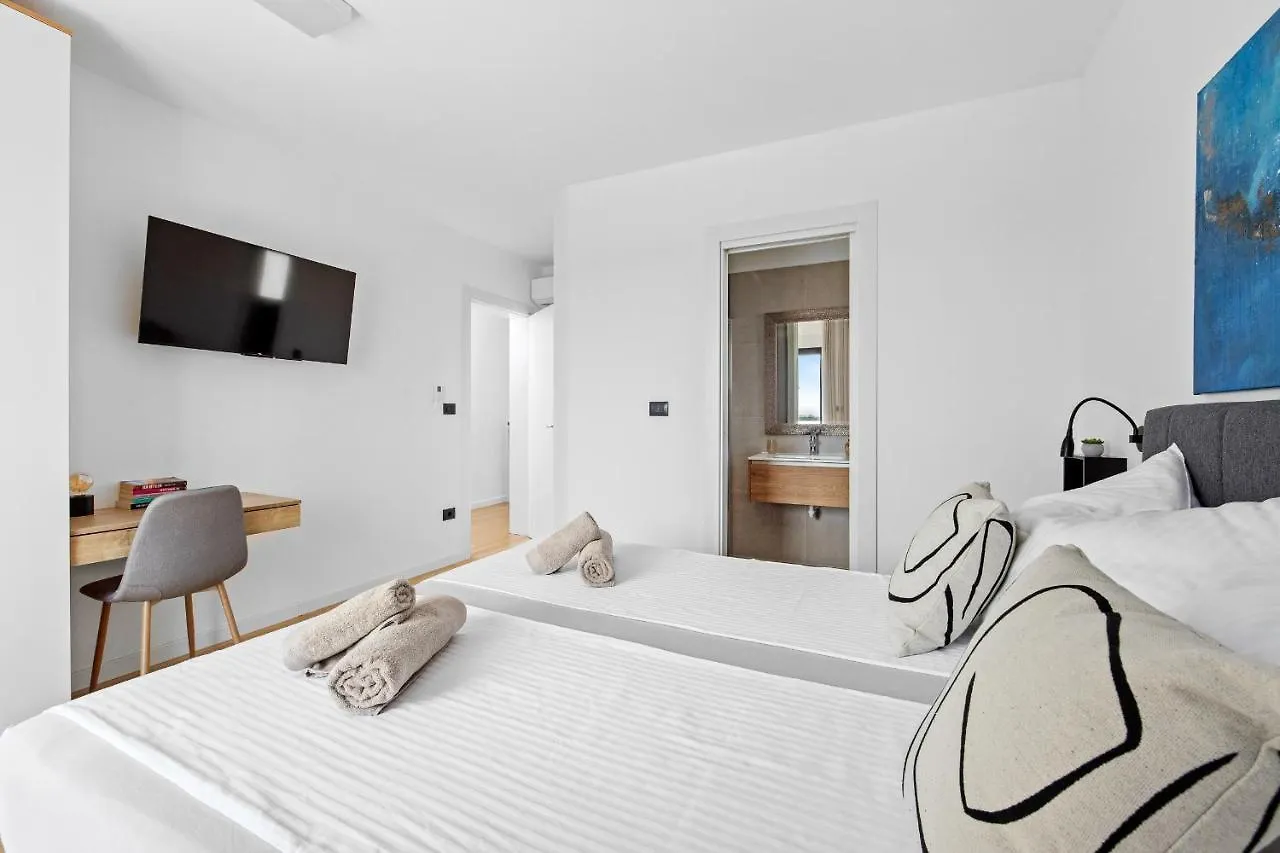Val Di Bora Villa Liznjan