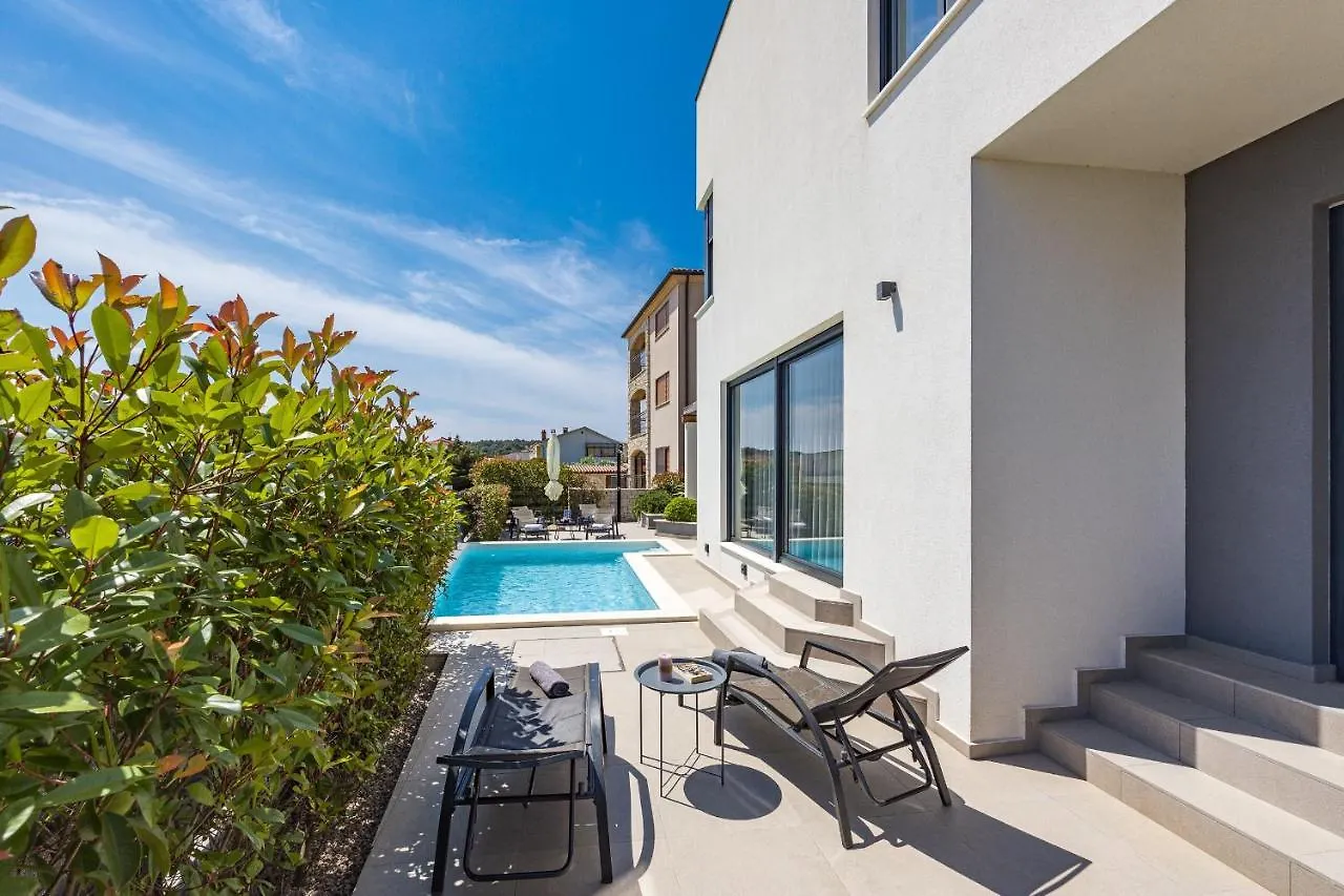 Val Di Bora Villa Liznjan
